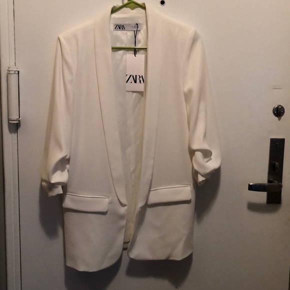 Zara Jackets & Blazers - NWT Zara white blazer, size M